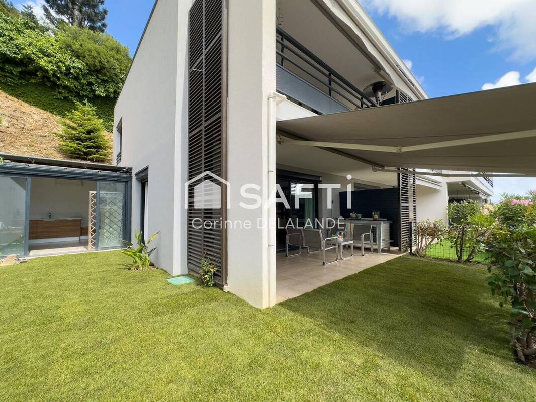 Photo 1 - Appartement à SAINT-LAURENT-DU-VAR
