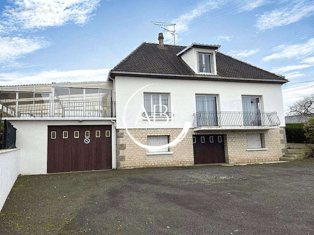 Maison à LA FERTE-MACE
