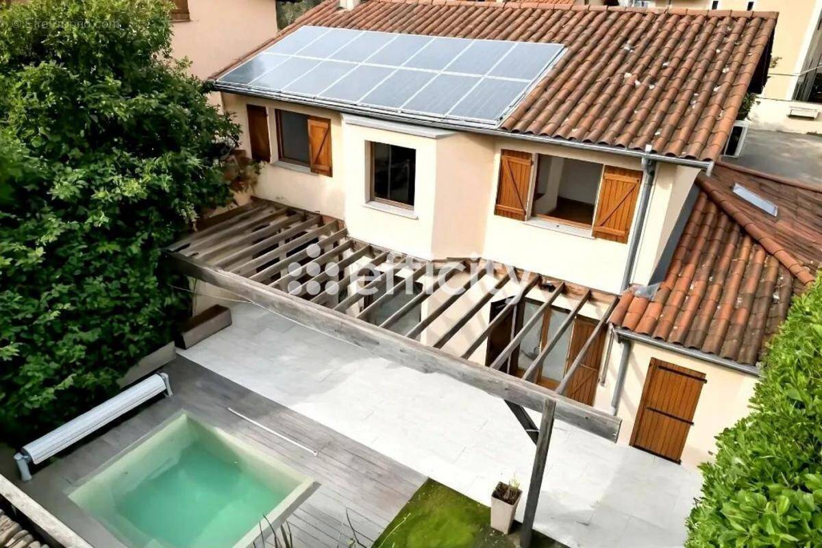 Maison à LYON-5E