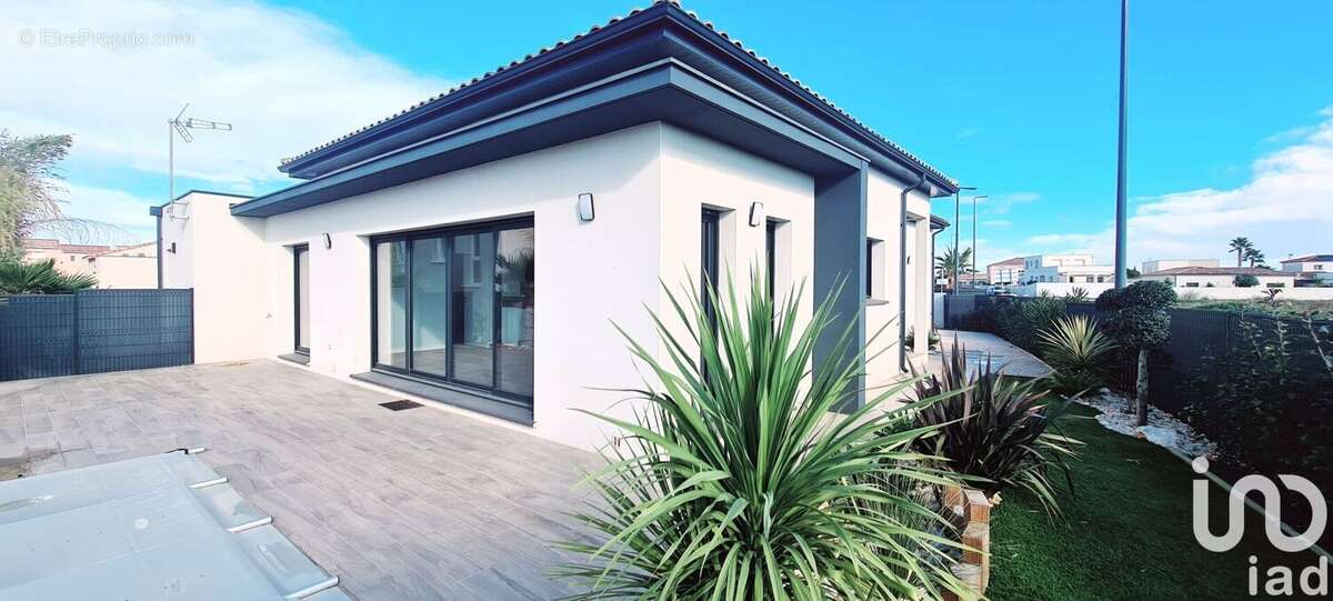 Photo 2 - Maison à SAUVIAN