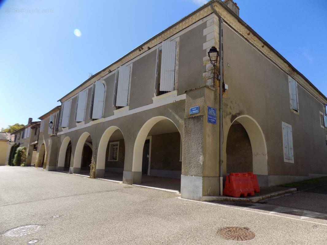 Maison à BARRAN