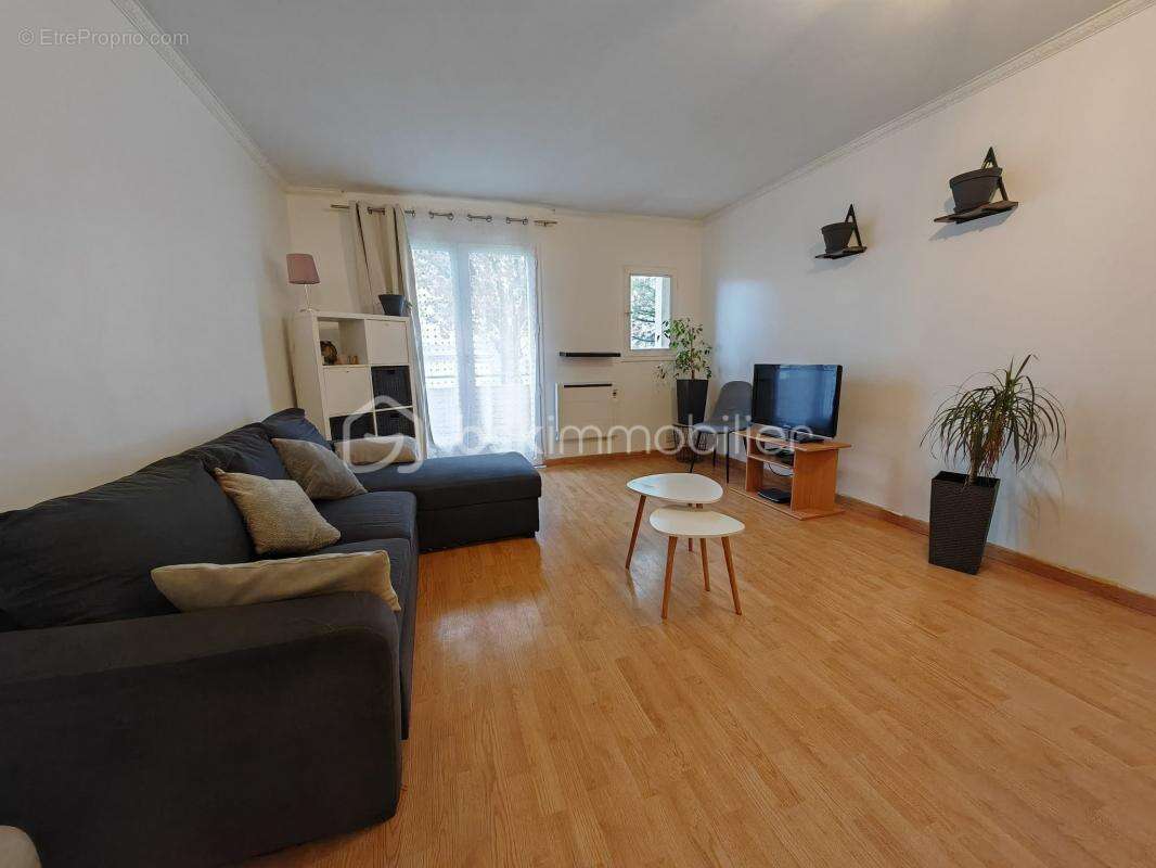 Appartement à DAMPMART