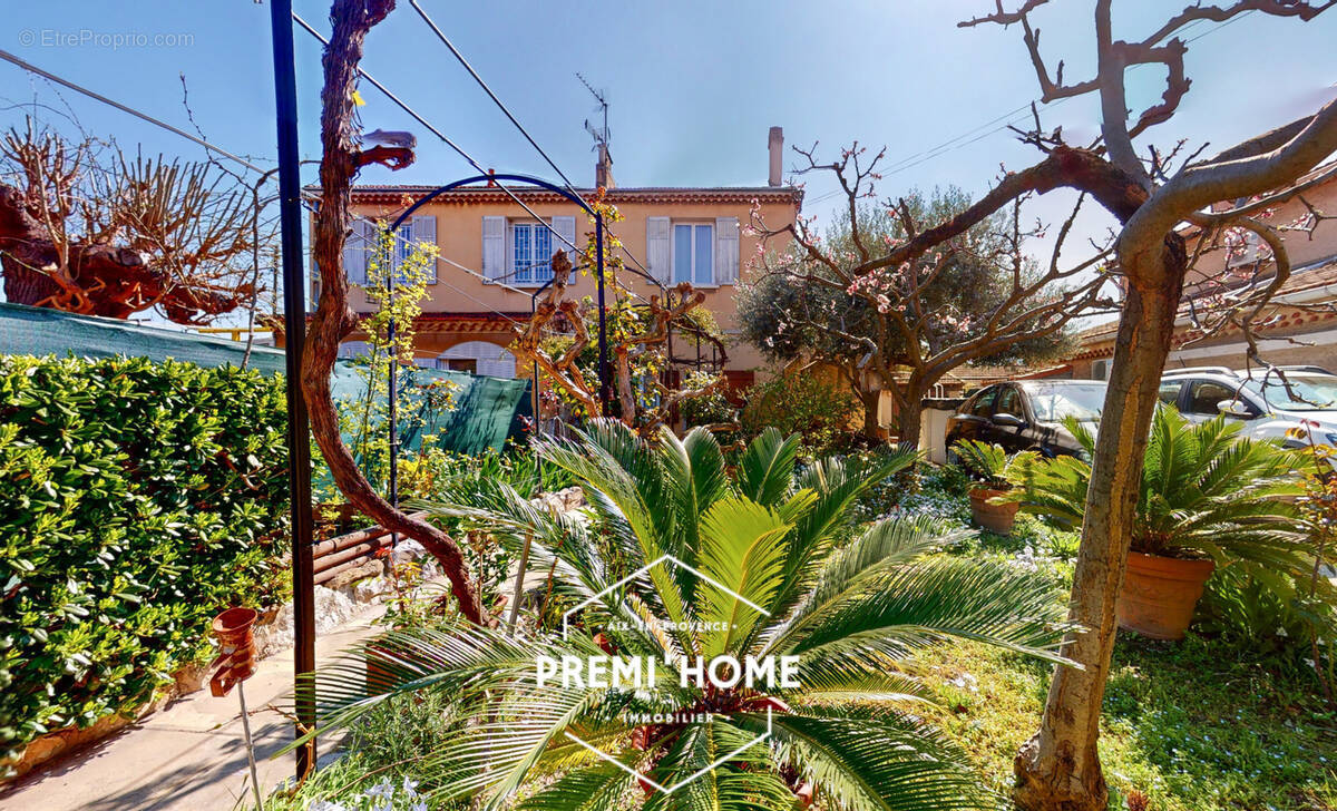 Maison à MARSEILLE-11E