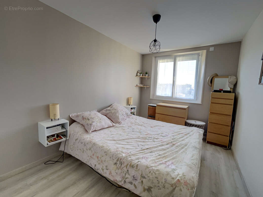 Appartement à GUILHERAND-GRANGES