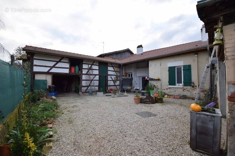 Maison à NETTANCOURT