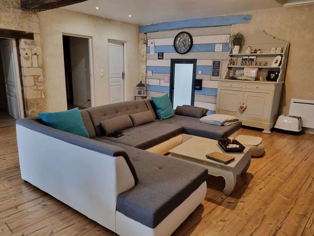 Maison à MAINE-DE-BOIXE