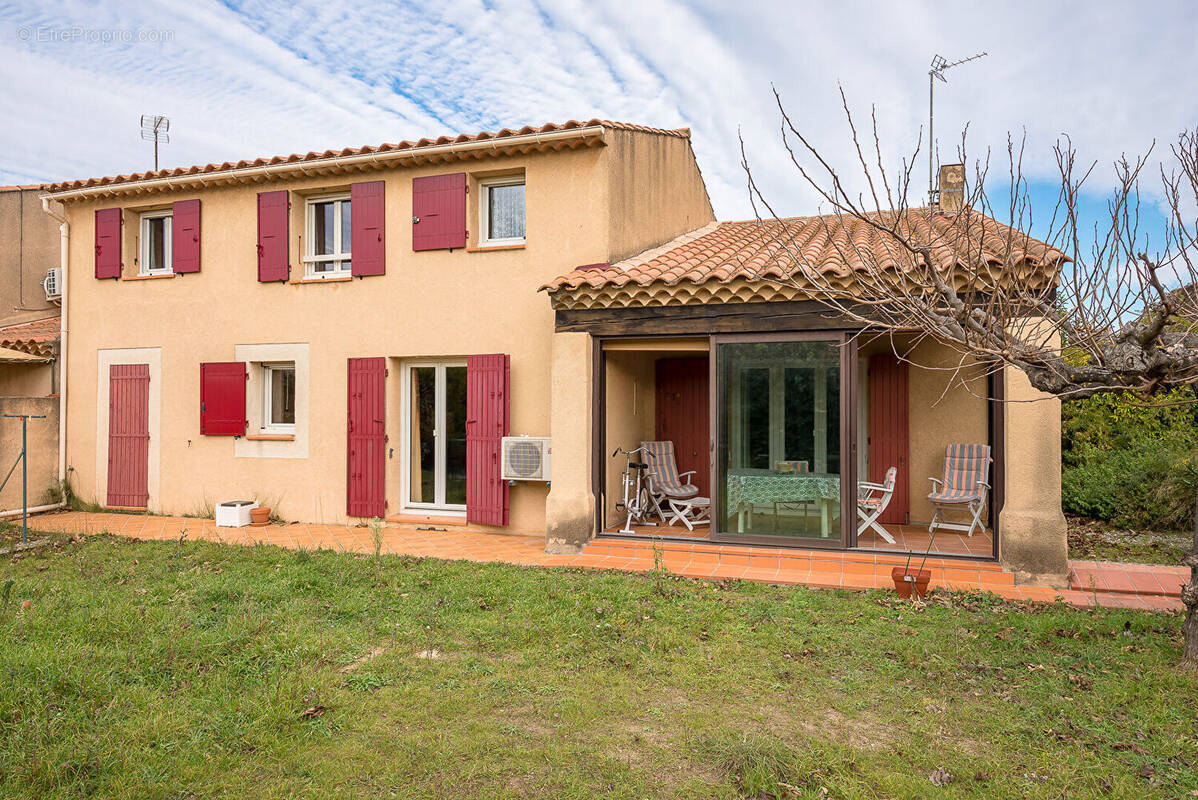Maison à EGUILLES