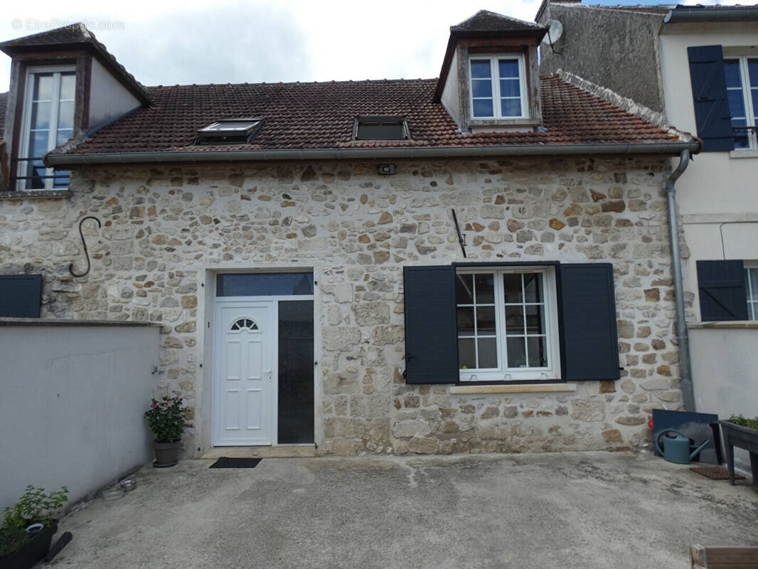 Appartement à CREPY-EN-VALOIS