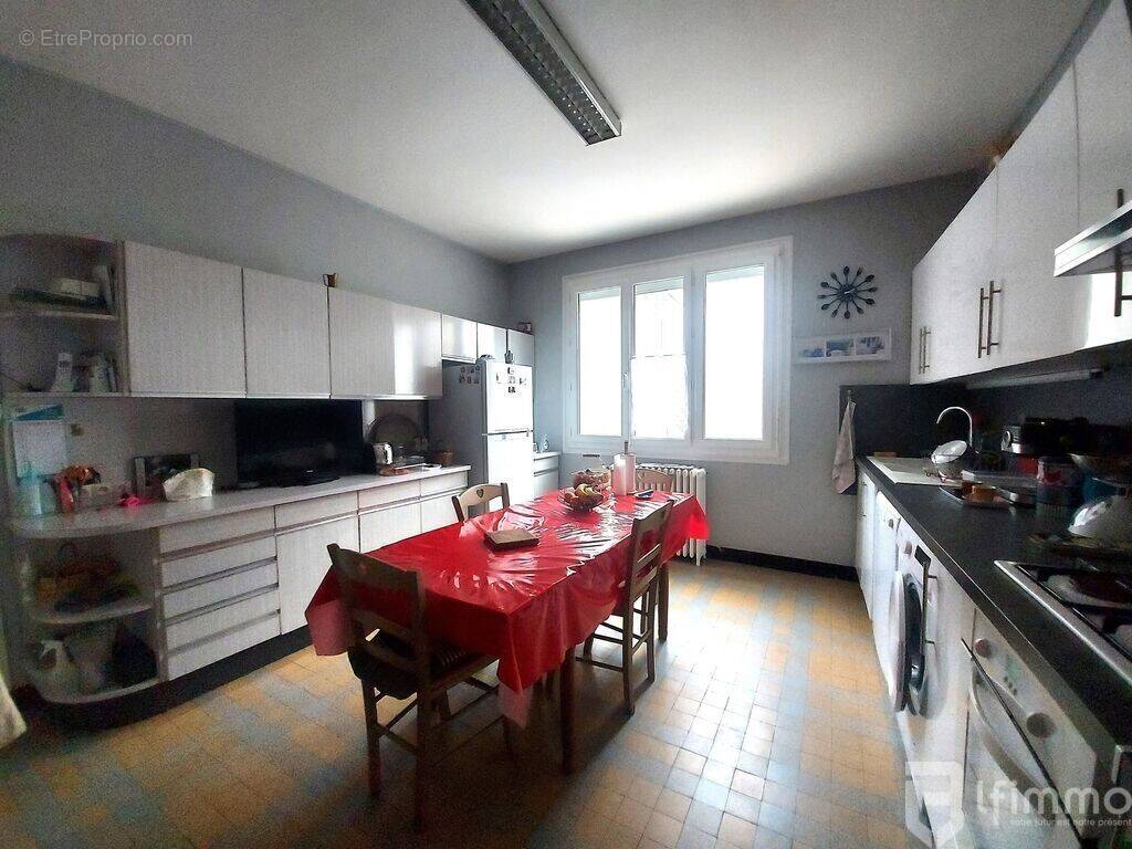 Maison à AUTUN