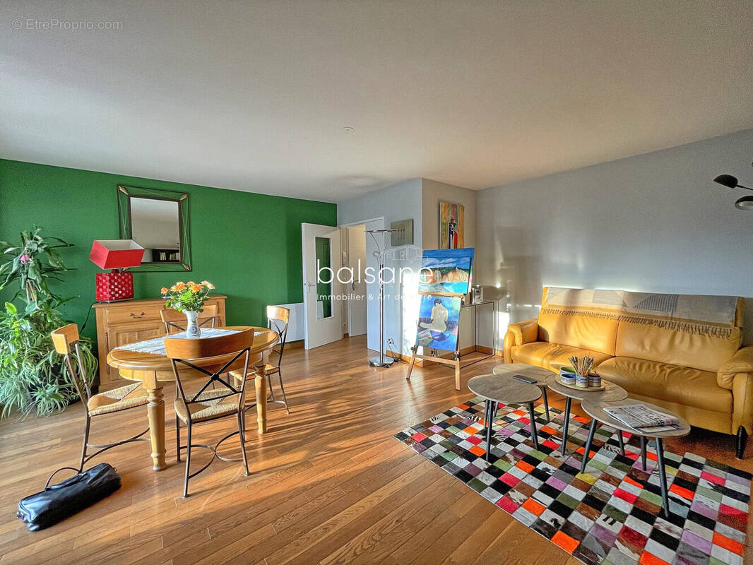 Appartement à BOIS-GUILLAUME
