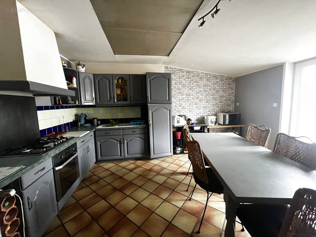 Maison à SAINT-AMAND-LES-EAUX