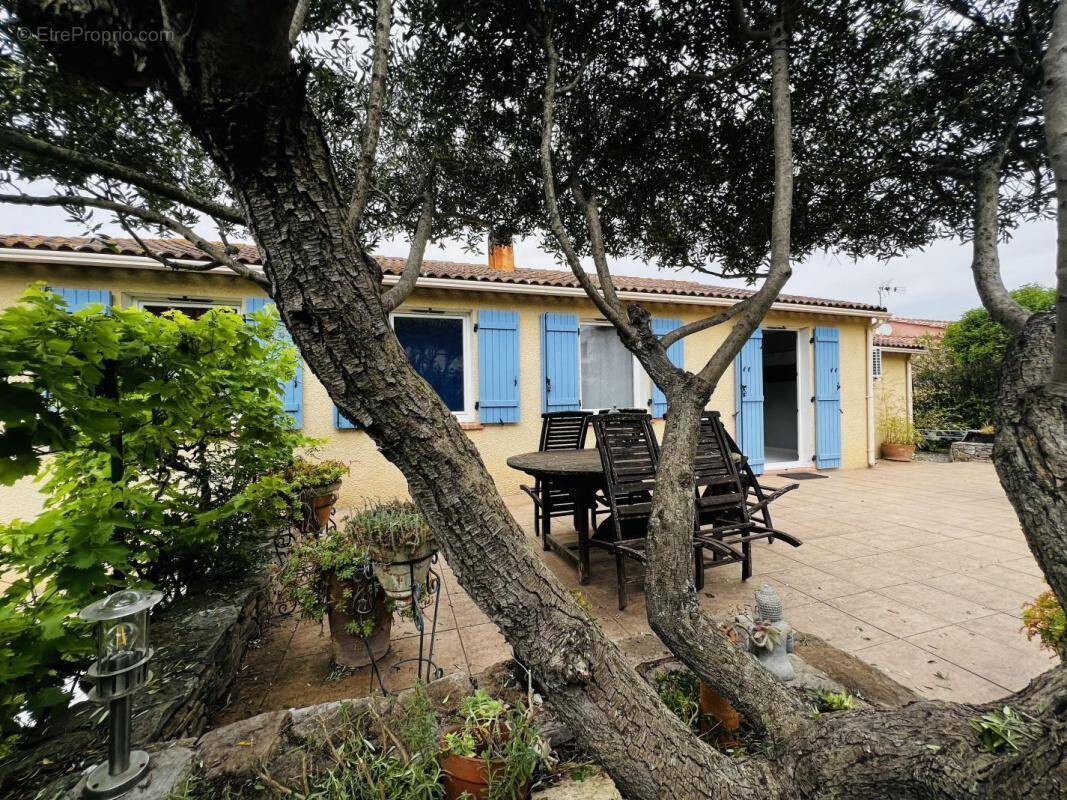 Maison à MONTADY
