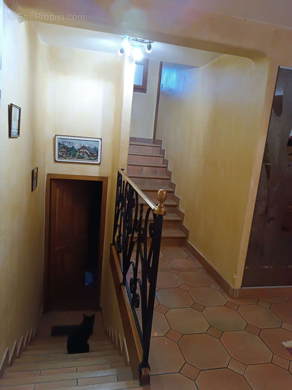 Maison à MIRMANDE