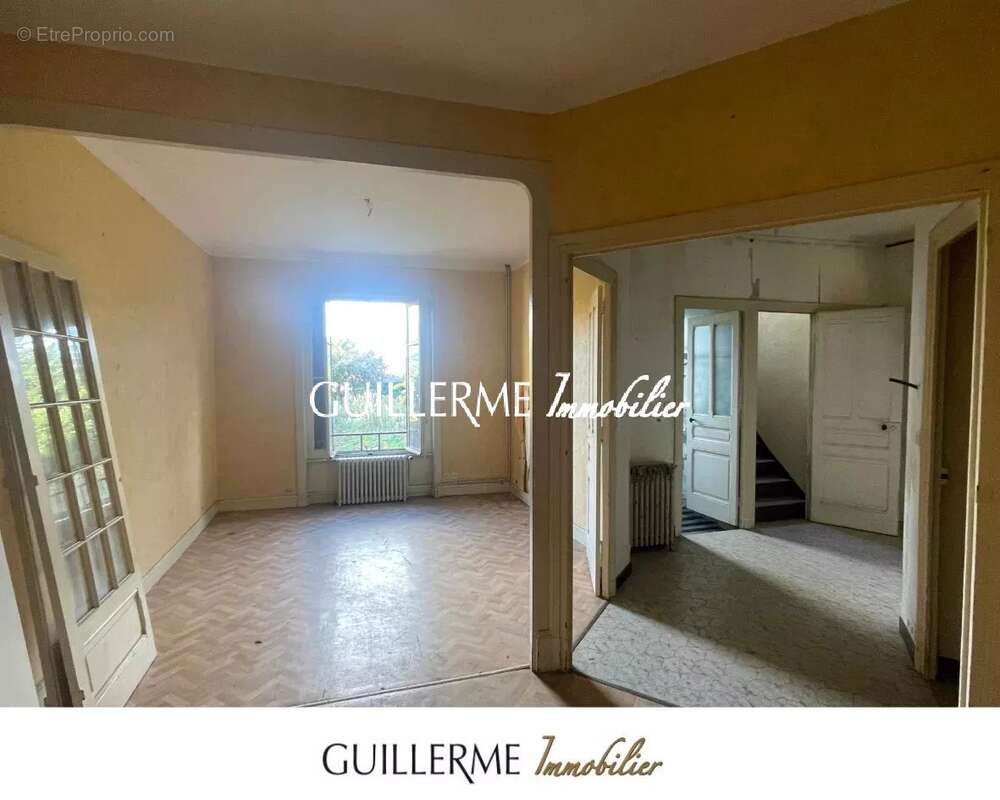Maison à OULLINS