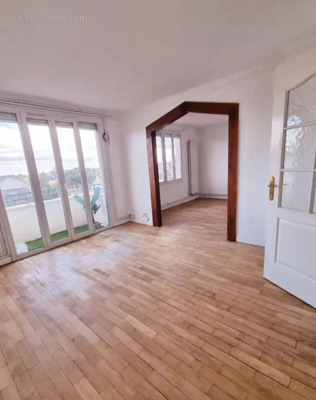 Appartement à MAISONS-LAFFITTE