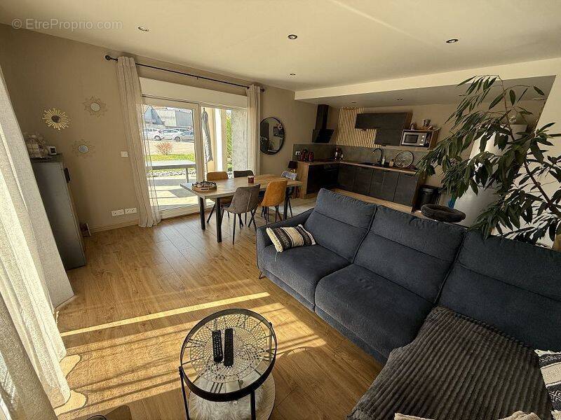 Appartement à SAINT-ETIENNE-LES-REMIREMONT
