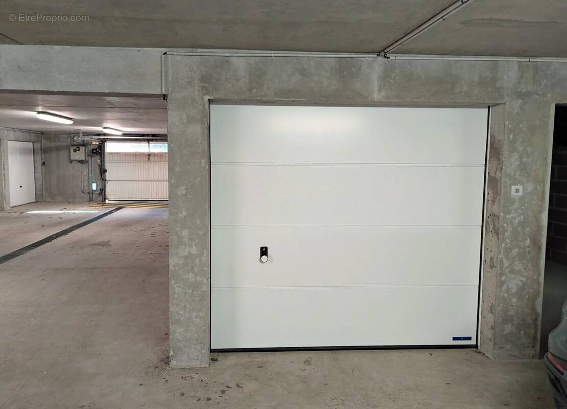 Parking à CABOURG