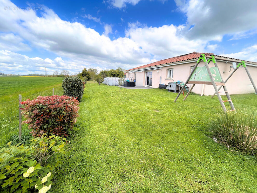 Maison à EFFIAT