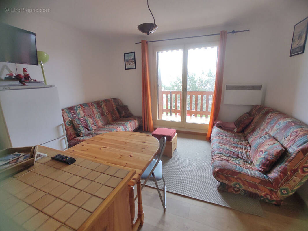 Appartement à LES ANGLES