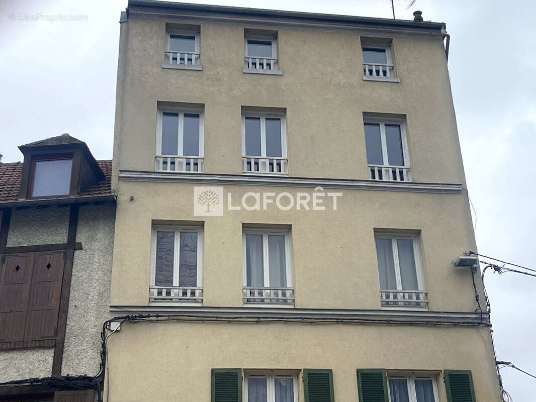 Appartement à MEULAN