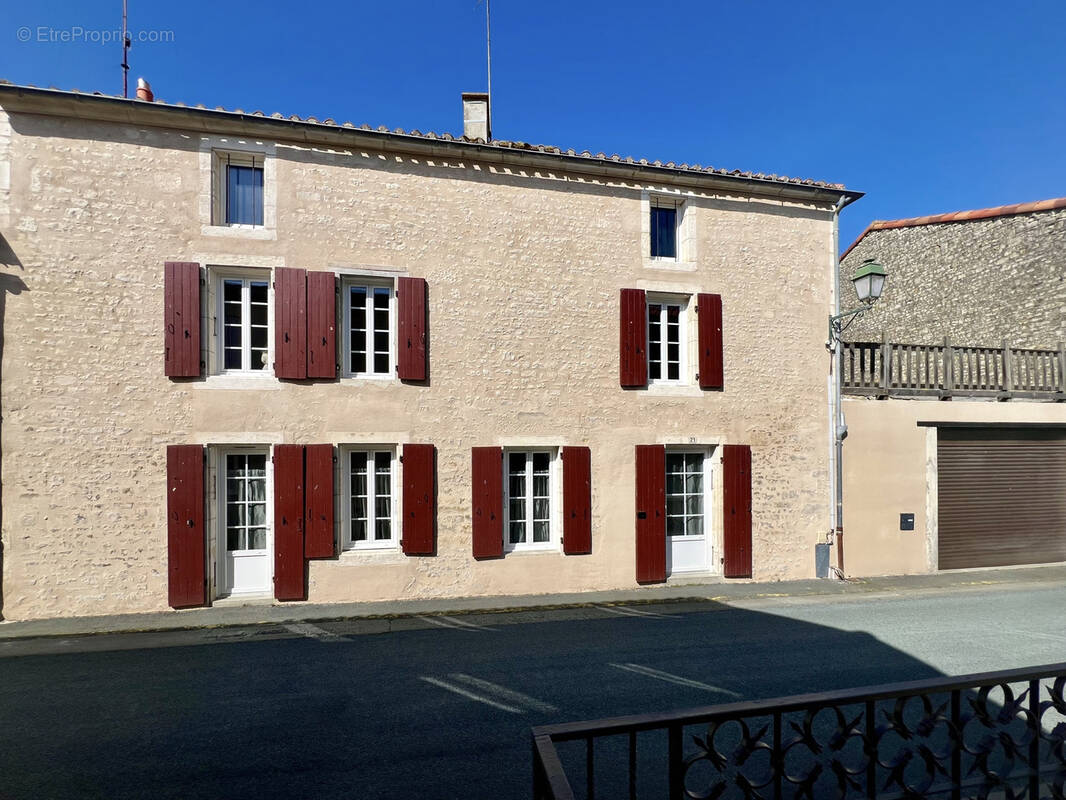 Maison à SAINTE-HERMINE