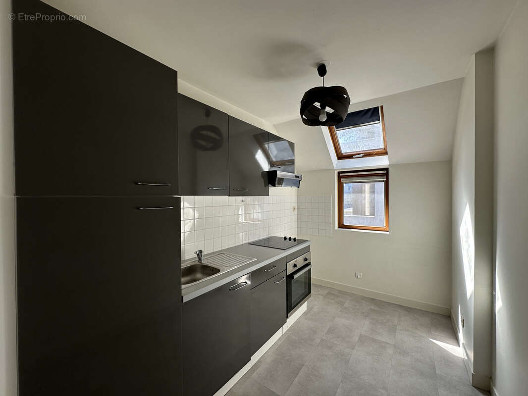 Appartement à SAINT-JEAN-DE-BRAYE