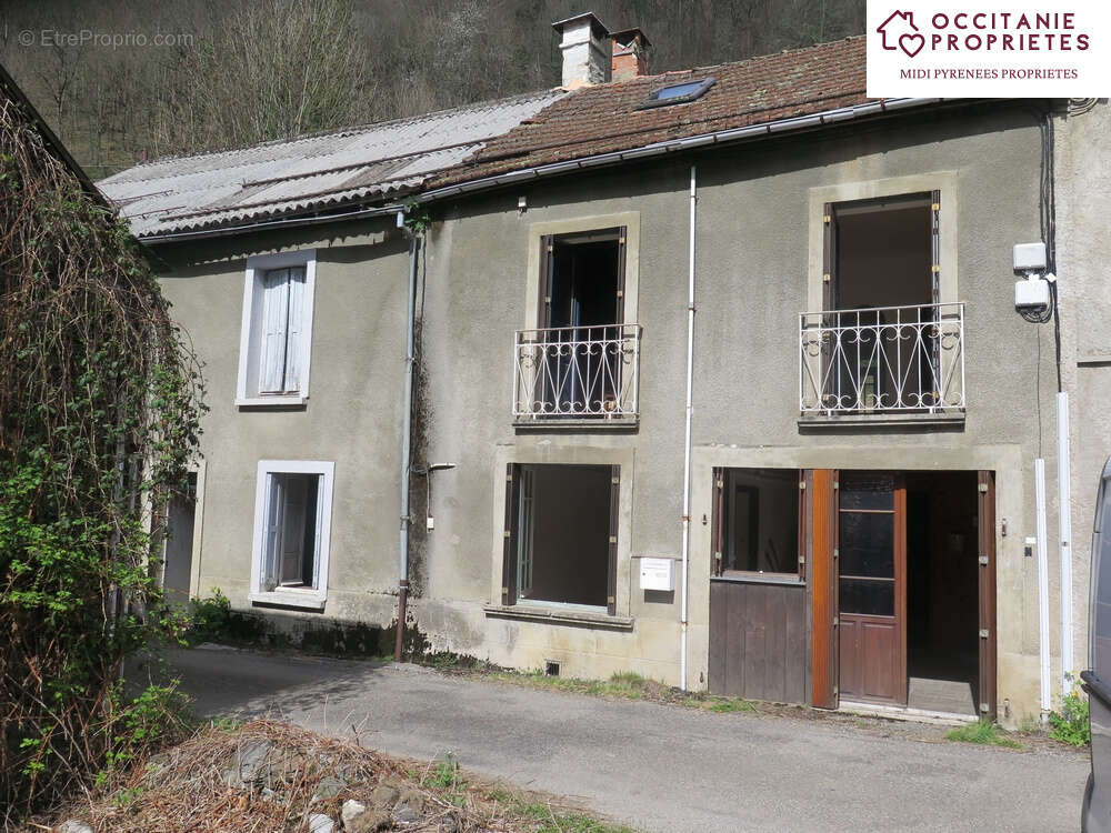Maison à LE PORT