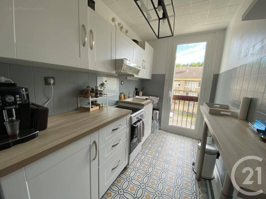 Appartement à PONT-SAINTE-MAXENCE