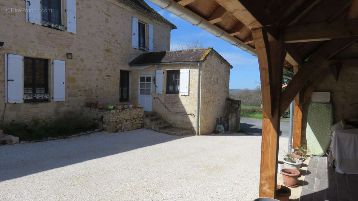 Maison à EXCIDEUIL