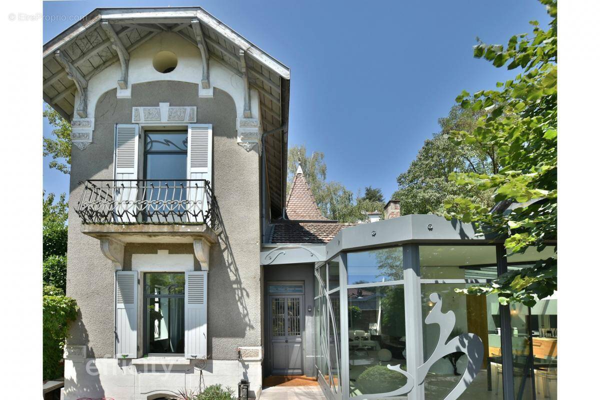 Maison à ECULLY