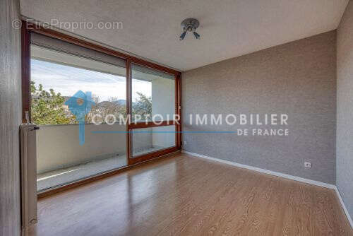 Appartement à ECHIROLLES