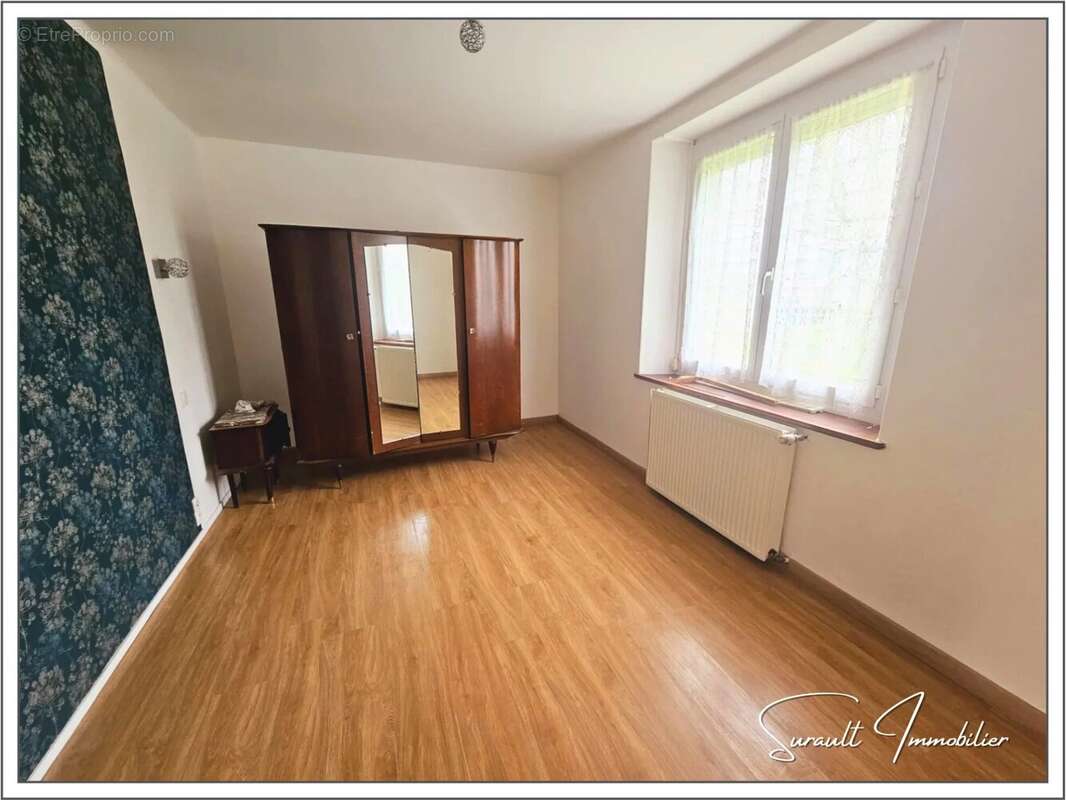 Maison à COMBLESSAC