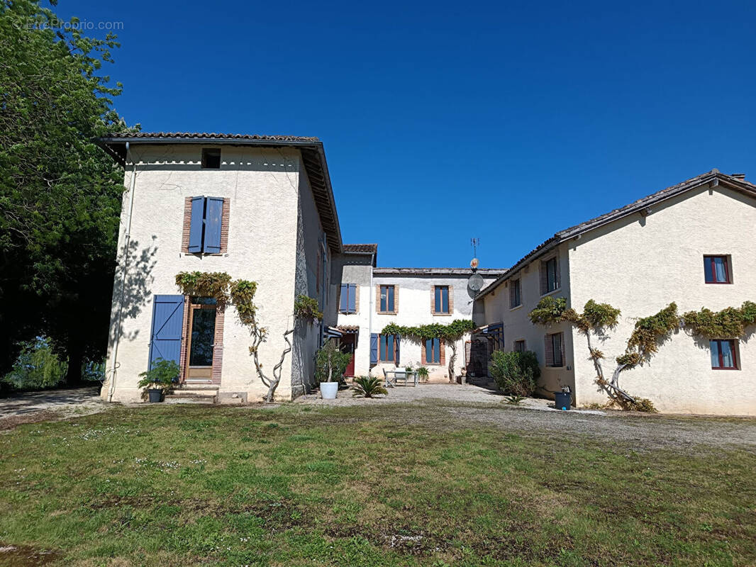 Maison à RABASTENS
