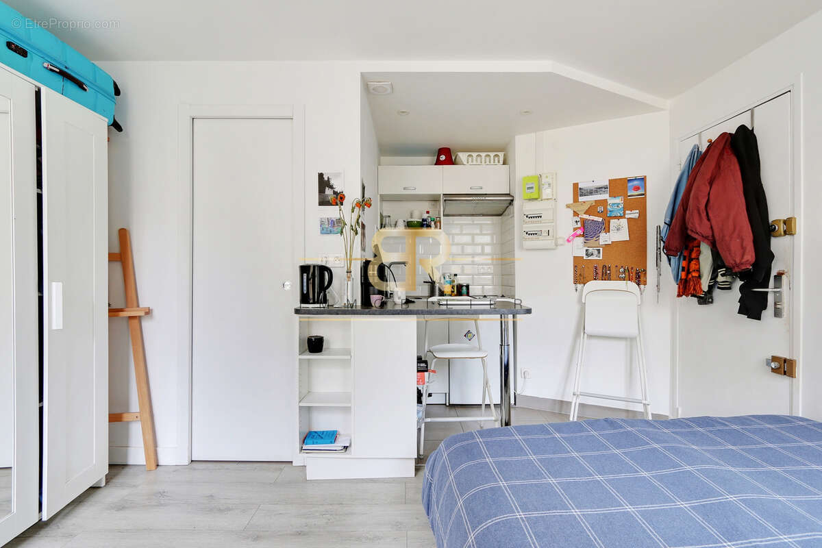 Appartement à PARIS-19E