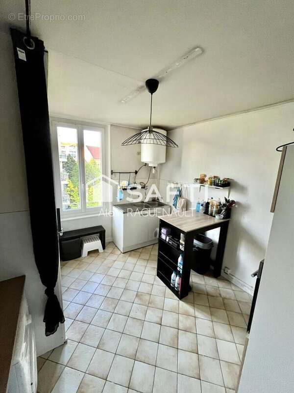 Photo 4 - Appartement à LYON-8E