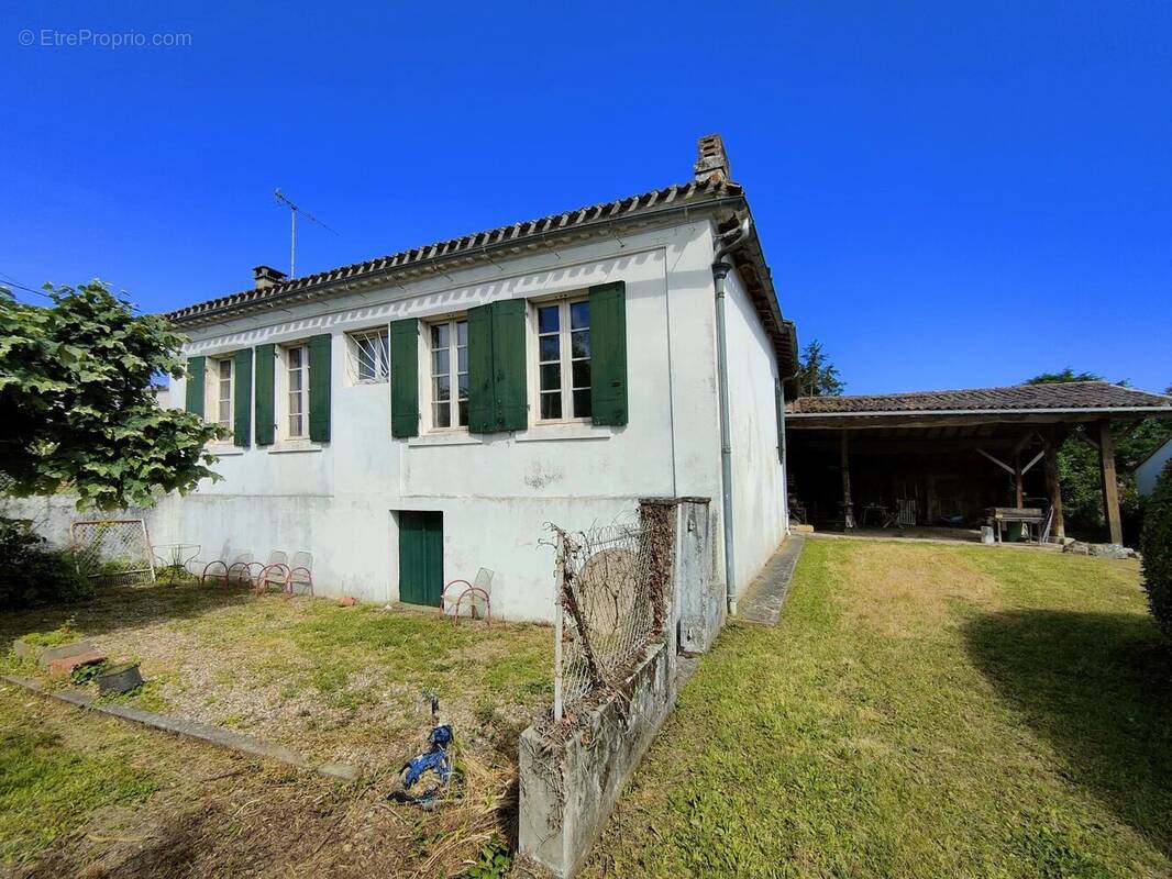 Maison à ARBANATS