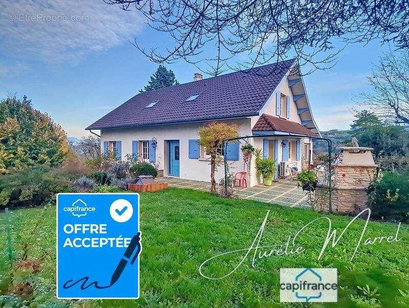Maison à VIRIEU