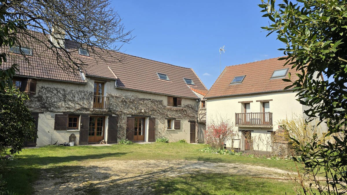 Maison à PECQUEUSE