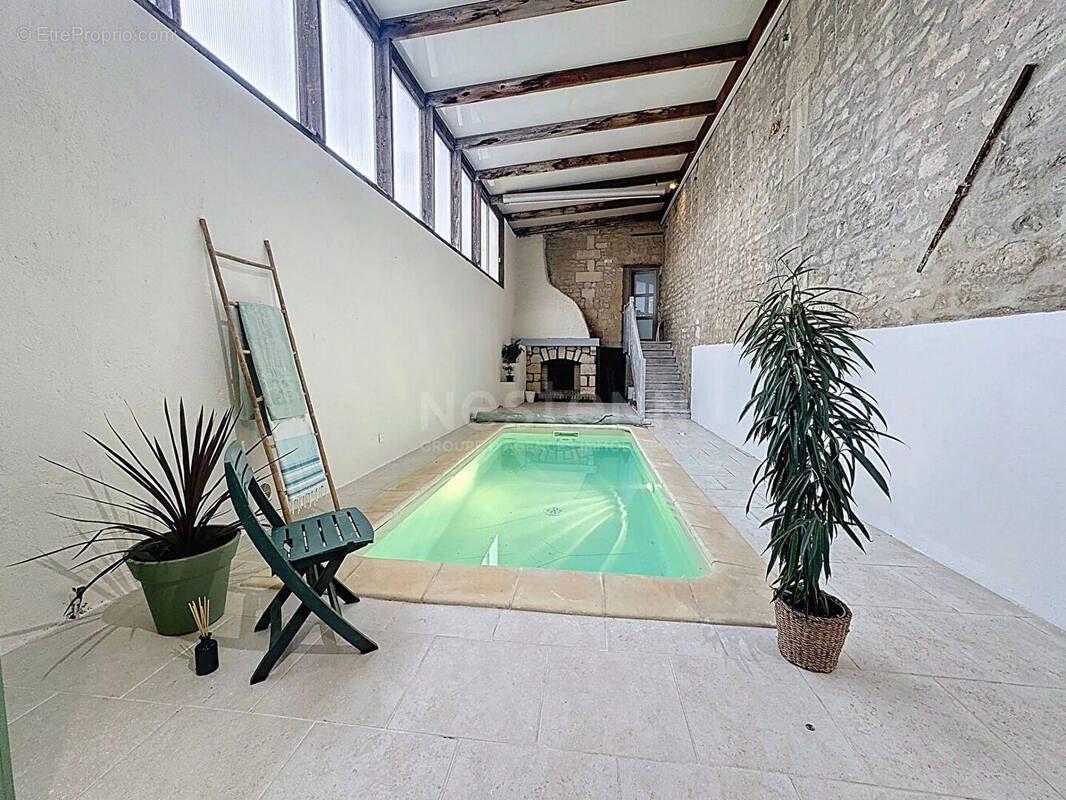 Maison à SAINT-LEU-D&#039;ESSERENT