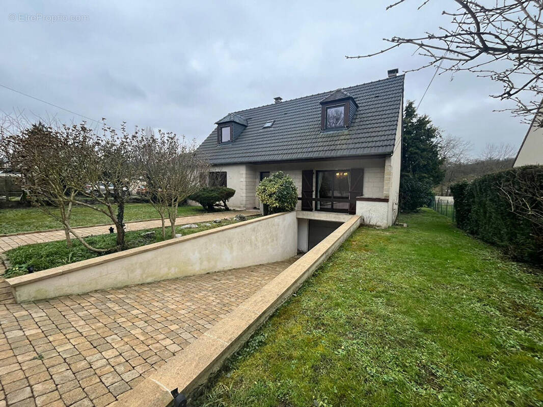Maison à FOSSES