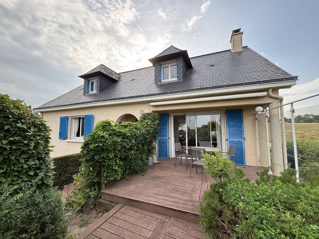 Maison à LE CELLIER