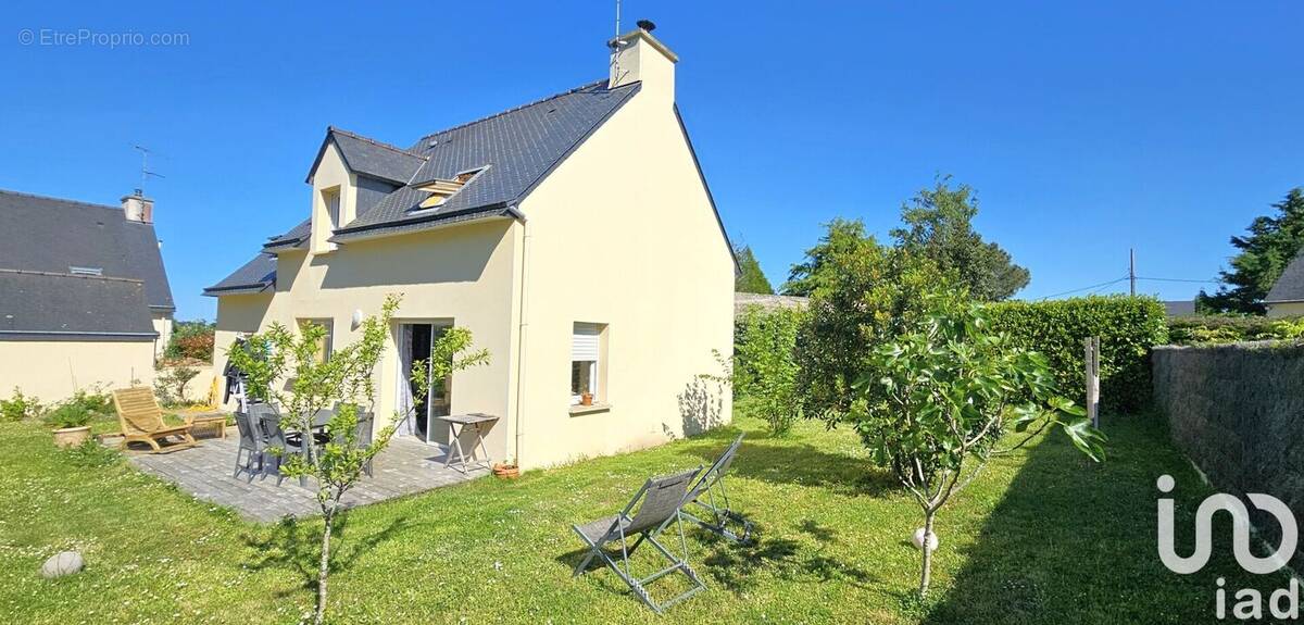 Photo 1 - Maison à LA TURBALLE