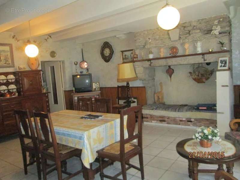 Maison à LACABAREDE