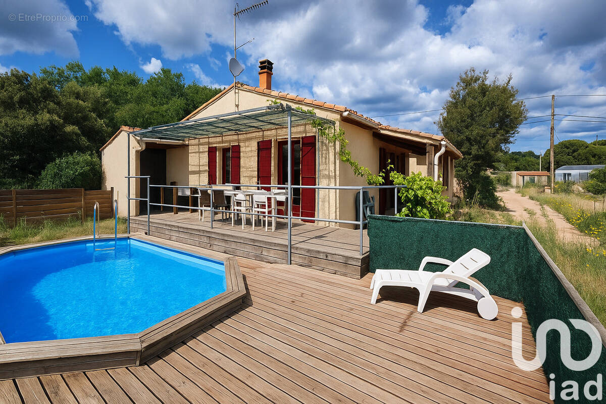 Photo 1 - Maison à SEILLONS-SOURCE-D&#039;ARGENS