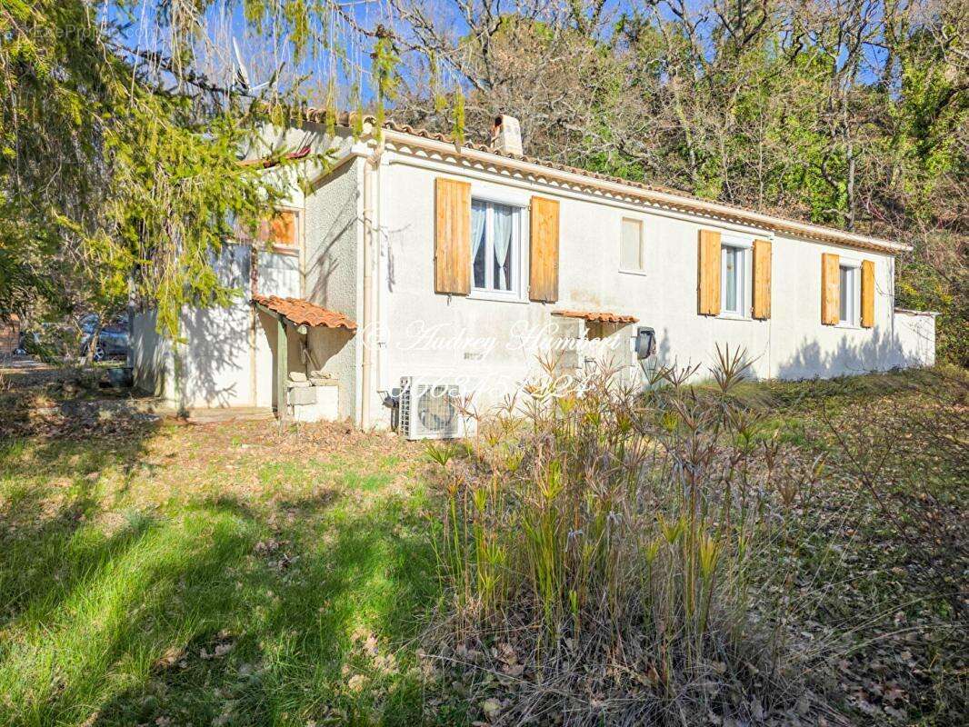 Maison à PIERREVERT