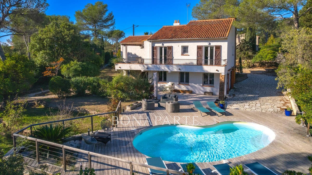 Maison à SAINT-RAPHAEL