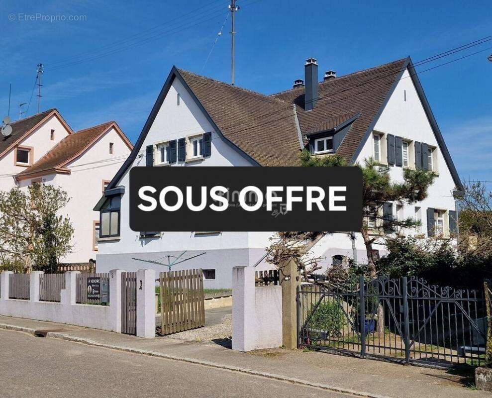 Maison à REININGUE