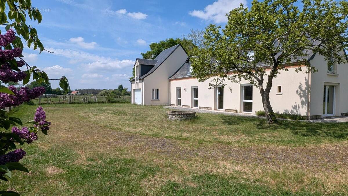 Photo 1 - Maison à LA FLECHE