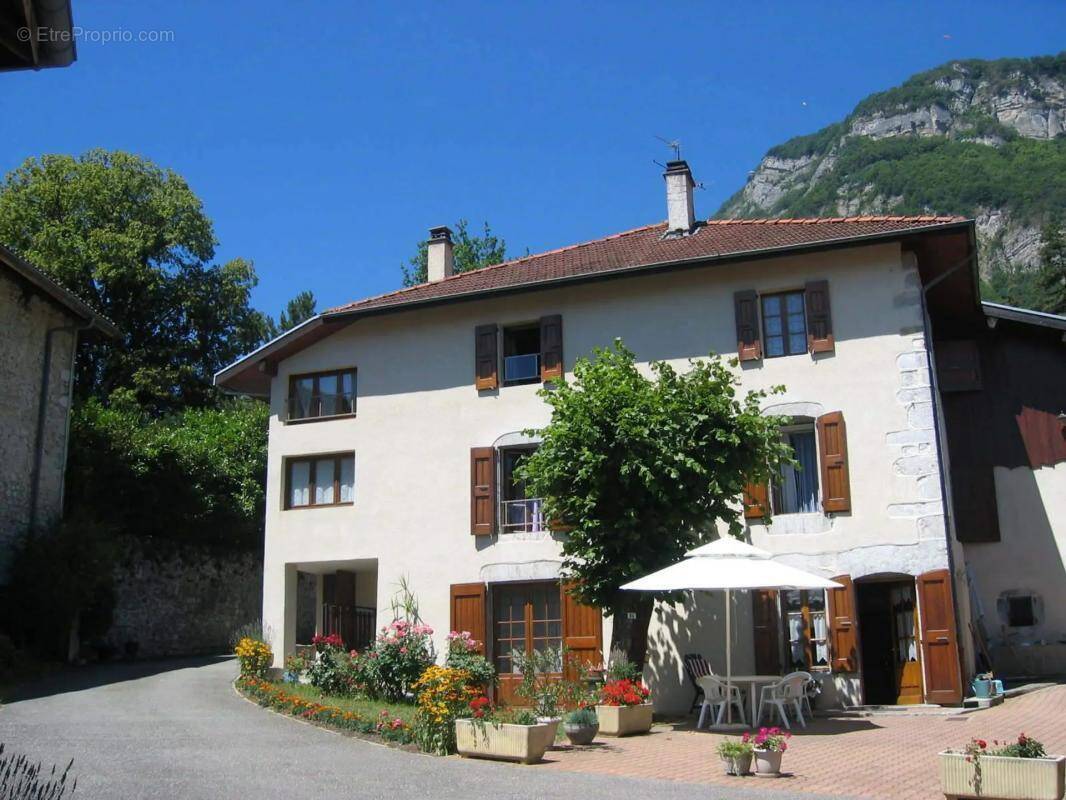Maison à BERNIN