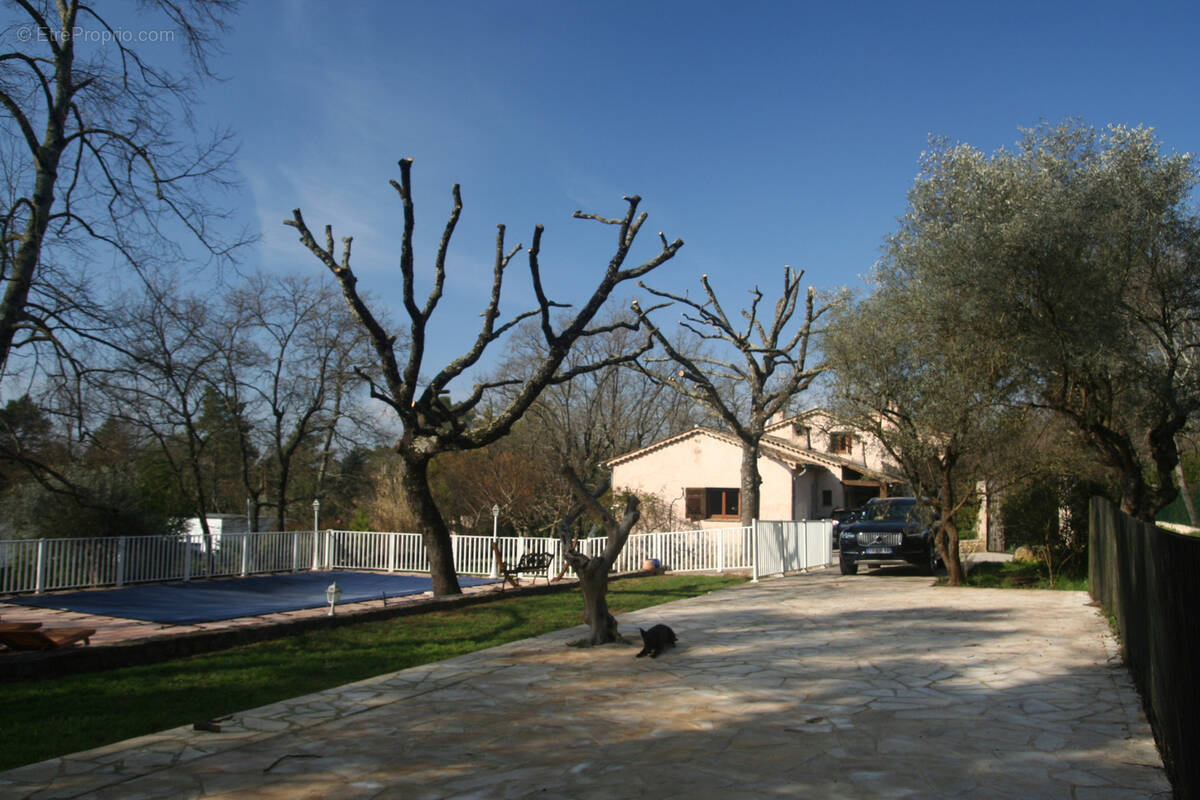 Maison à CALLIAN